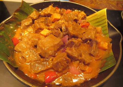 Representative photograph of Beef Caldereta. The source describes a coconut-milk caldereta; this recipe uses tomato and liver spread without coconut milk.
