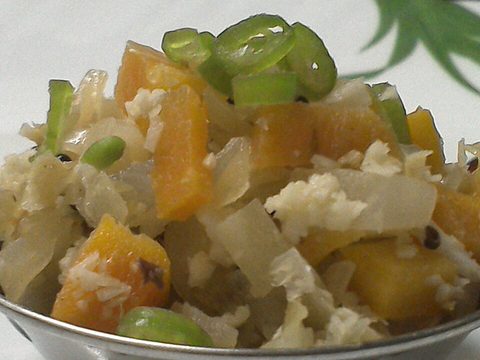 Representative photograph of cabbage & carrot poriyal