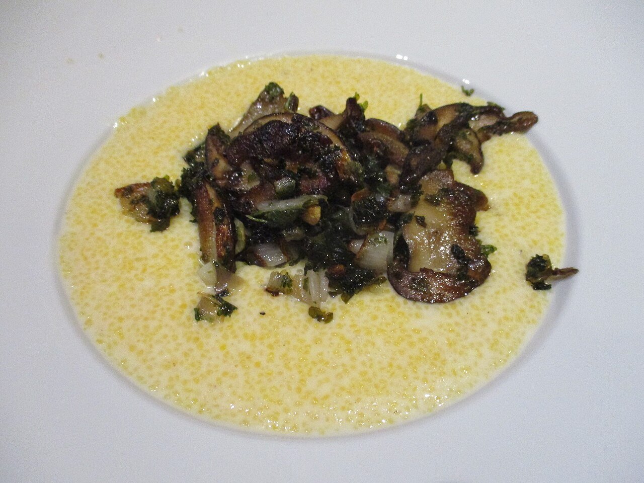 Representative photograph of Polenta with Mushrooms.