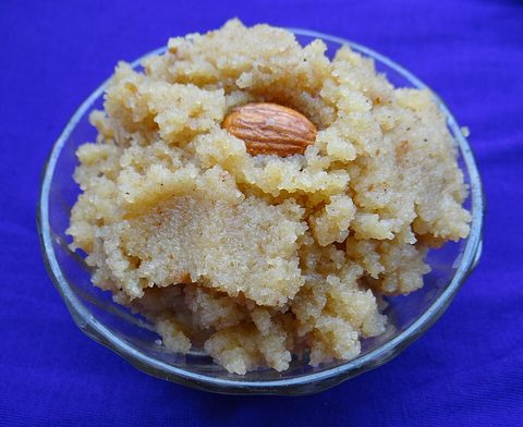 Representative photograph of sooji halwa